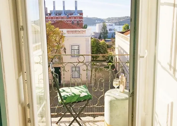 Guestready - Elegant River View Duplex In Belem