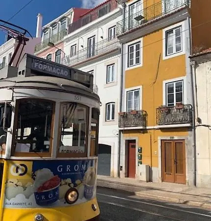 Guestready - Elegant River View Duplex In Belem Lägenhet Lisboa
